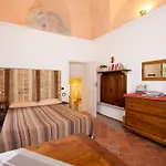 Cascina Moncrava Couette-café 3*