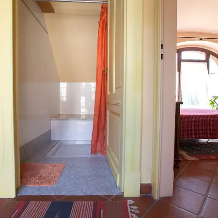 Cascina Moncrava Bed & Breakfast