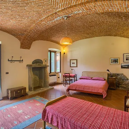 Couette-café Cascina Moncrava Ivrée