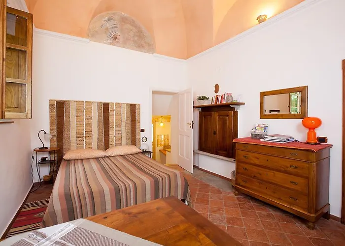 Cascina Moncrava Bed and breakfast 3*