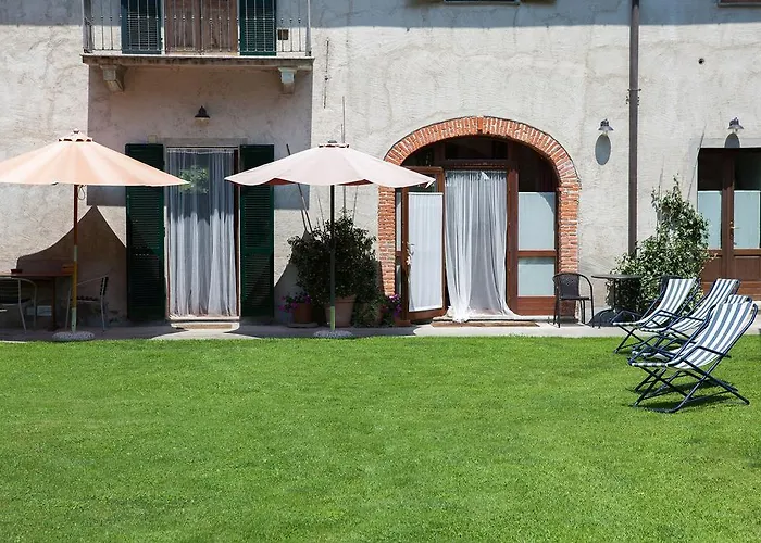 Cascina Moncrava Bed and breakfast Ivrea